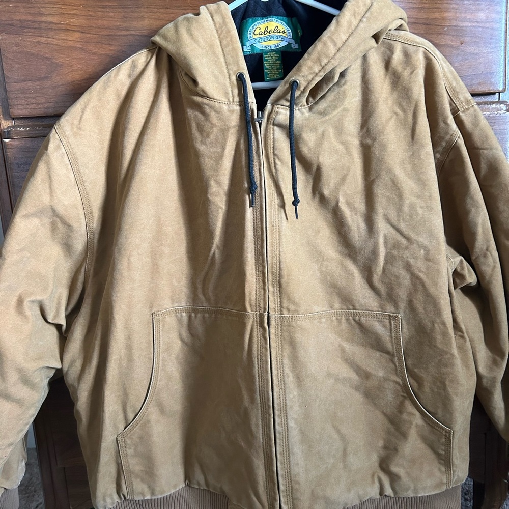 Cabela’s men’s outdoor jacket size 2XL